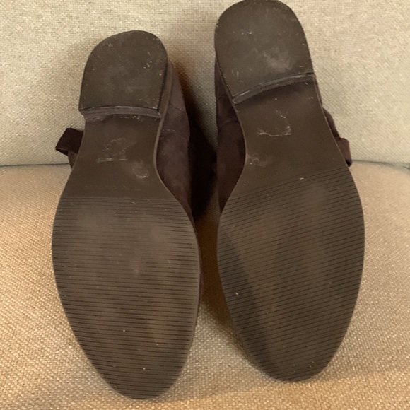 Vince Camuto size 8 pull on suede booties - Picture 6 of 6